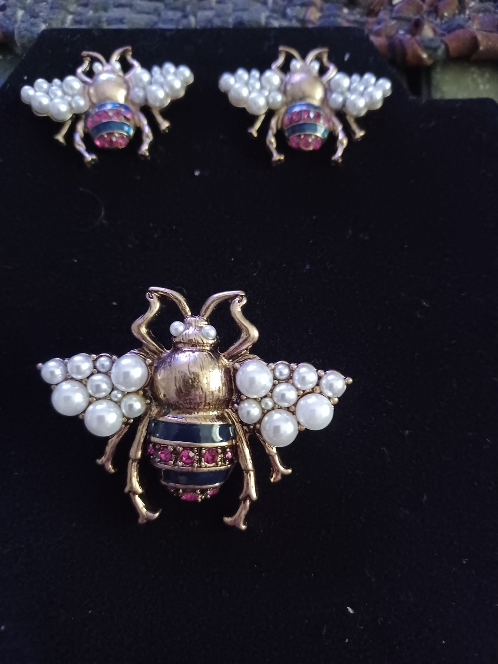Gold Tone Bee Brooch and Pierced Earring Set with Pearl Wings and Pink Accents